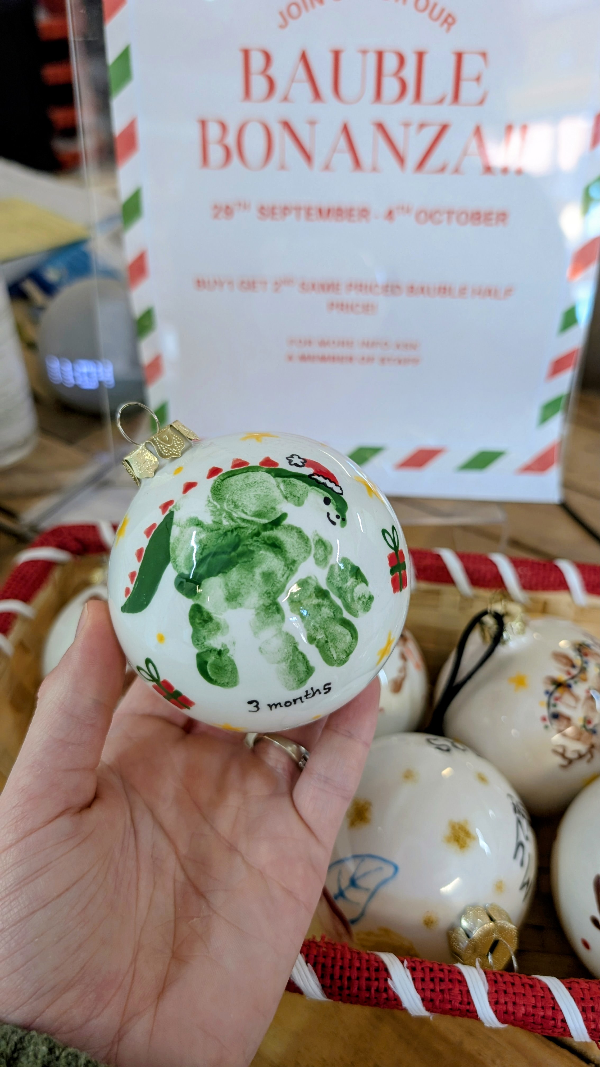 Bauble Bonanza DP