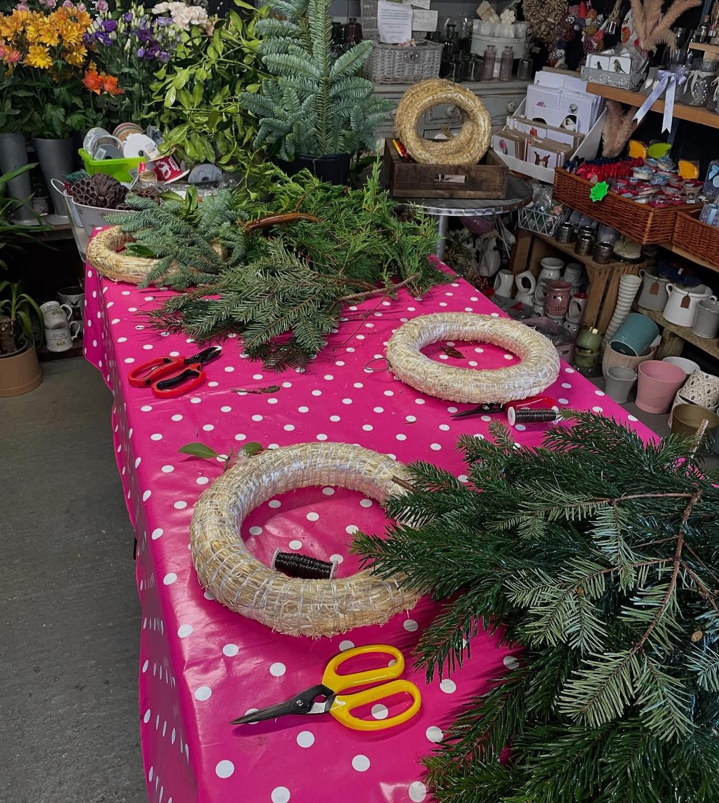 Penney Christmas Wreath Workshop Wroxham Barns 008