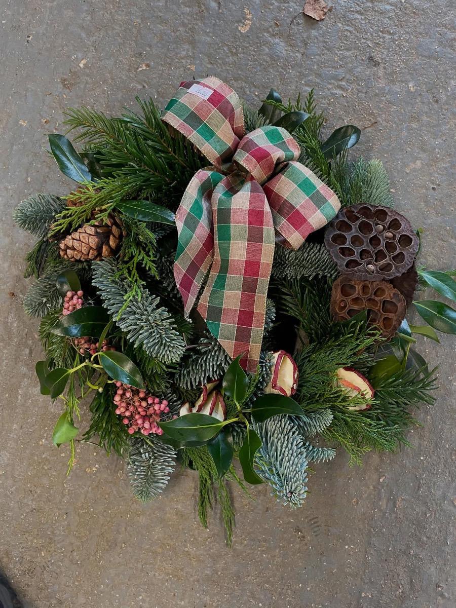 Penney Christmas Wreath Workshop Wroxham Barns 009
